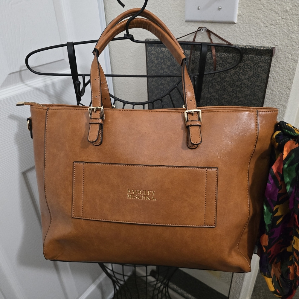 Badgley Mischka Brown XL Tote - Beautiful & Functional